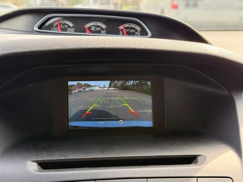 Used 2017 Ford Focus ST image 20