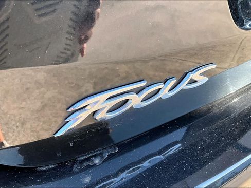 Used 2015 Ford Focus SE FWD image 31