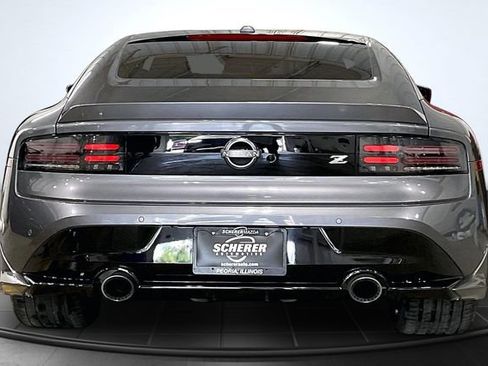 Used 2024 Nissan Z Performance w/ Floor Mat Package RWD image 4