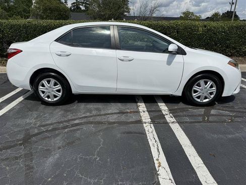 Used 2014 Toyota Corolla L FWD image 6