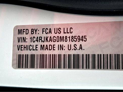 Used 2021 Jeep Grand Cherokee L Laredo image 26