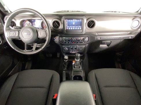 Used 2022 Jeep Wrangler Sport S image 13