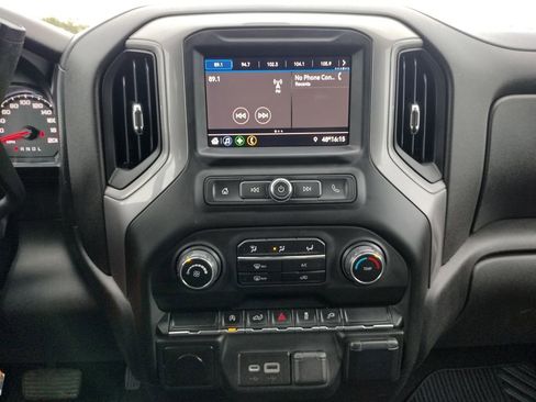 Used 2021 Chevrolet Silverado 1500 Custom AWD/4WD image 3