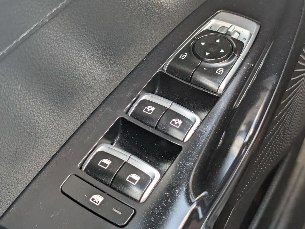 Used 2021 Kia K5 GT-Line w/ GT-Line FWD Premium Package image 11