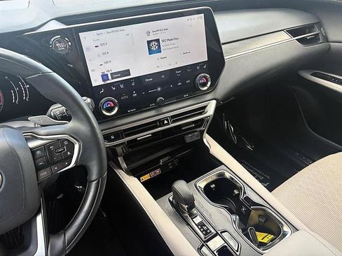 Used 2023 Lexus RX 350 Premium Plus w/ Cold Area Package FWD image 25