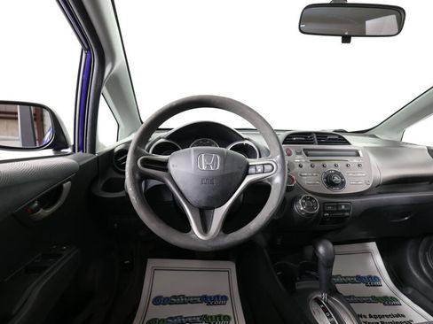 Used 2011 Honda Fit image 28