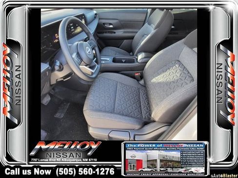 Used 2025 Nissan Kicks SV image 8