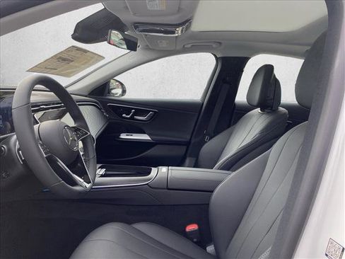 Certified 2025 Mercedes-Benz E 350 4MATIC Sedan image 17
