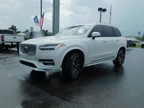 Used 2024 Volvo XC90 B6 Plus w/ Protection Package Premier image 39
