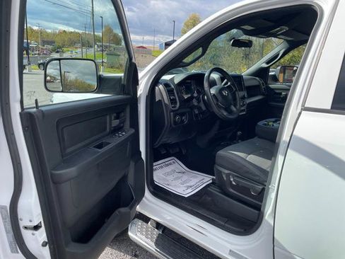 Used 2021 RAM 3500 Tradesman image 11