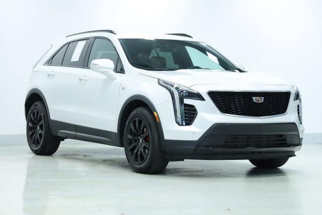 Used 2023 Cadillac XT4 Sport FWD image 3