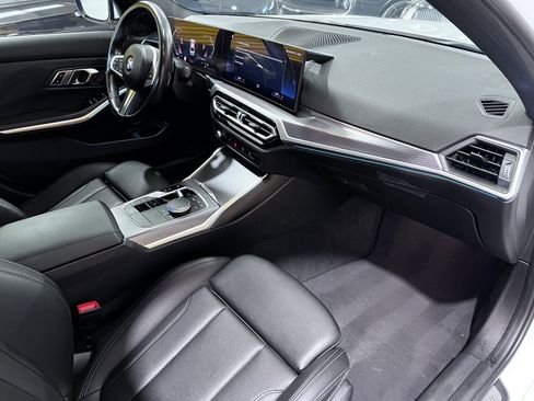 Used 2023 BMW 330i Sedan w/ M Sport Package RWD image 16