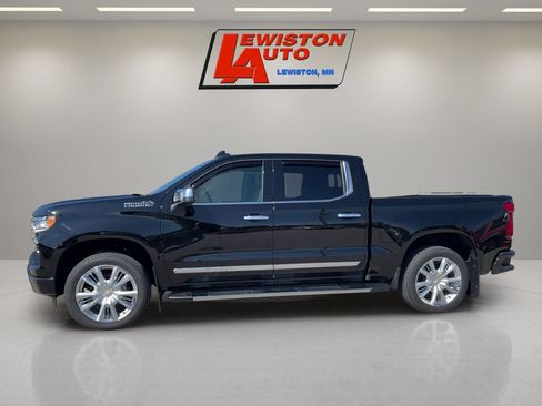 Certified 2026 Chevrolet Silverado 1500 High Country w/ High Country Premium Package AWD/4WD image 2