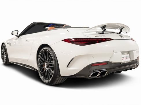 Used 2022 Mercedes-Benz SL 63 AMG 4MATIC image 22