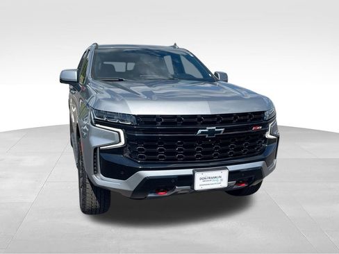 Used 2023 Chevrolet Tahoe Z71 w/ Z71 Off-Road Package AWD/4WD image 3