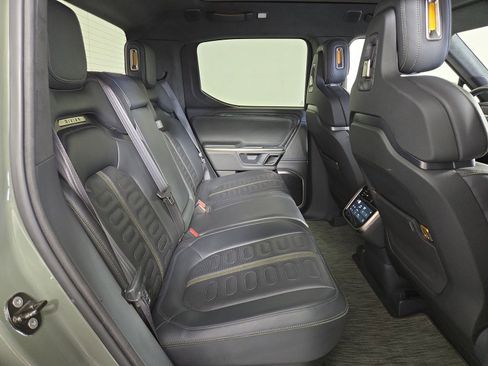 Used 2022 Rivian R1T Launch Edition image 22