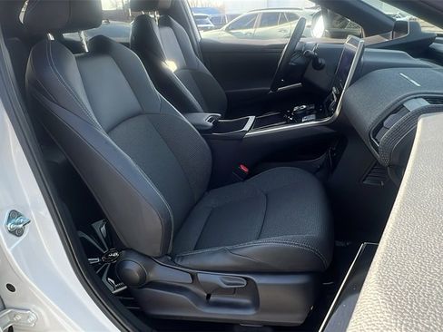 Used 2023 Toyota bZ4X XLE image 11