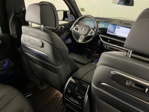 Used 2024 BMW X7 M60i w/ Executive Package AWD/4WD image 31