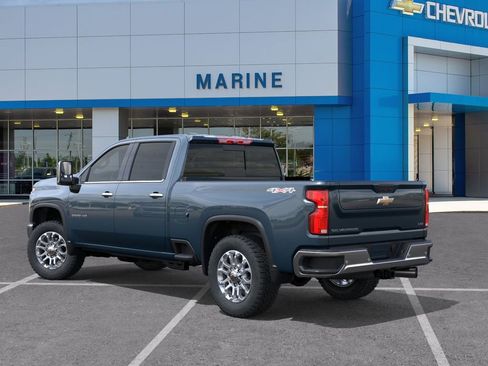 New 2026 Chevrolet Silverado 2500 LTZ w/ LTZ Premium Package AWD/4WD image 3