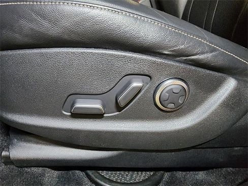 Used 2022 Genesis GV80 3.5T image 25