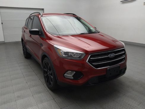 Used 2019 Ford Escape SE image 13