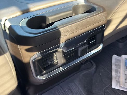 Used 2022 GMC Sierra 1500 SLT w/ SLT Premium Plus Package image 17