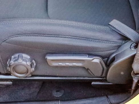 Used 2021 Jeep Wrangler Unlimited Sport image 26