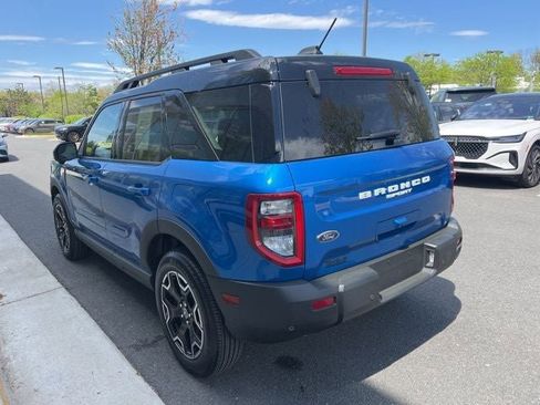 Certified 2025 Ford Bronco Sport Outer Banks w/ Outer Banks Tech Package+ AWD/4WD image 7
