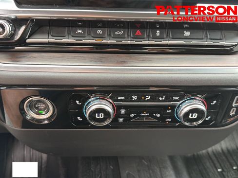 Used 2022 GMC Sierra 1500 SLT AWD/4WD image 9