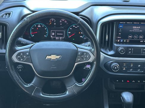 Used 2022 Chevrolet Colorado LT w/ Safety Package AWD/4WD image 14