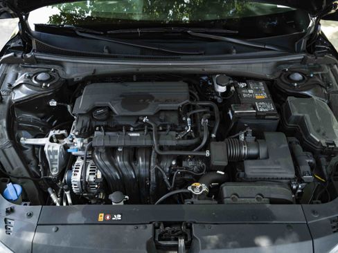 Used 2025 Kia K4 FWD image 43
