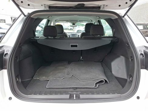 Used 2023 Chevrolet Equinox LS AWD/4WD image 26