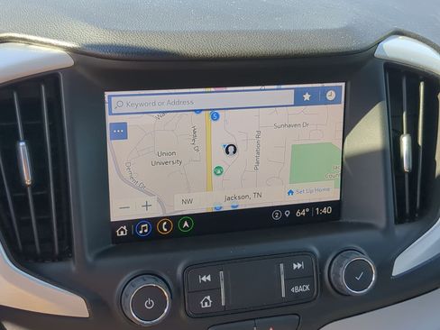 Used 2022 GMC Terrain SLT w/ Infotainment Package II image 16