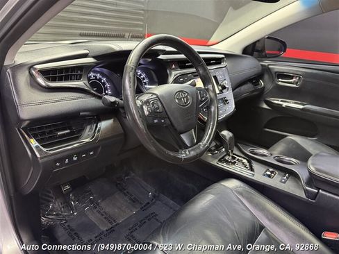 Used 2017 Toyota Avalon Limited w/ Carpet Mat Package image 11