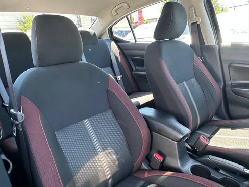 Used 2024 Nissan Versa SR FWD image 16