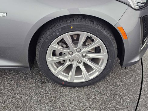 Used 2020 Cadillac CT5 Luxury w/ Cold Weather Package image 9