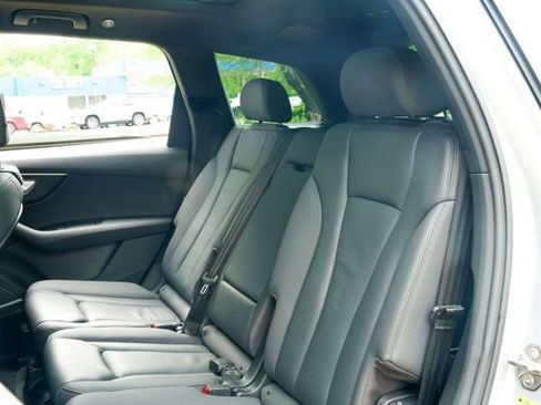 Used 2020 Audi Q7 3.0T Premium Plus w/ Premium Plus Package AWD/4WD image 50