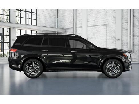 New 2026 Mercedes-Benz GLS 450 4MATIC image 2