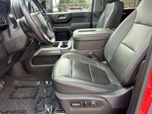 Used 2021 Chevrolet Silverado 2500 LTZ w/ LTZ Premium Package AWD/4WD image 15