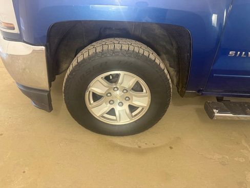 Used 2016 Chevrolet Silverado 1500 LT w/ All Star Edition AWD/4WD image 26