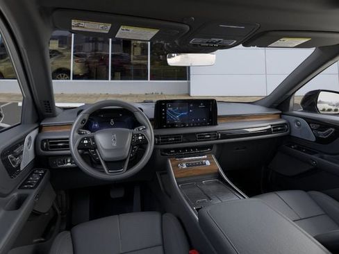 New 2026 Lincoln Aviator Reserve AWD/4WD image 9