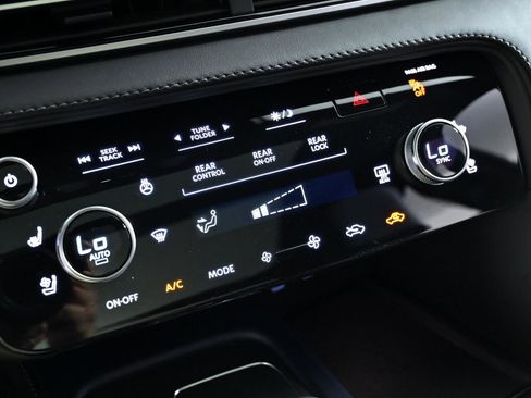 Used 2026 INFINITI QX60 Sport w/ Dark Cargo Package image 15