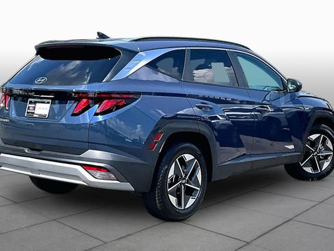 Used 2025 Hyundai Tucson SEL FWD image 13