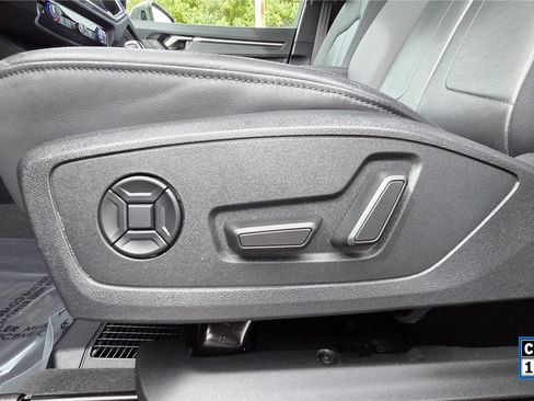 Used 2023 Audi Q3 2.0T Premium Plus w/ Premium Plus Package AWD/4WD image 16