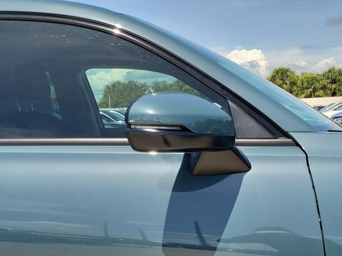 New 2027 Honda HR-V EX-L image 8