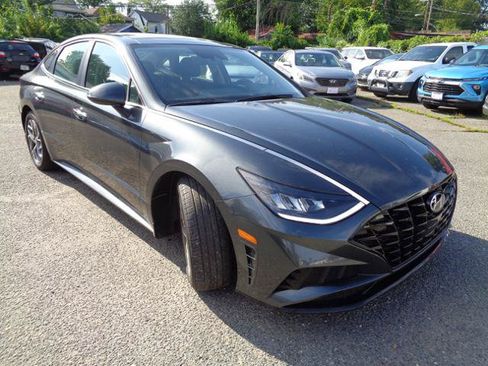 Used 2023 Hyundai Sonata SEL w/ Convenience Package FWD image 11
