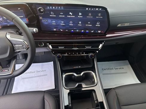 New 2026 Chevrolet Traverse Z71 w/ Driver Confidence Package image 18