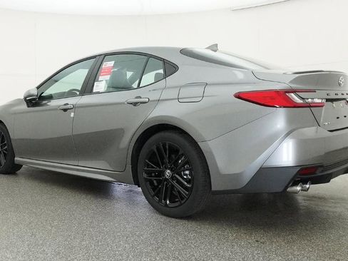New 2026 Toyota Camry SE FWD image 24