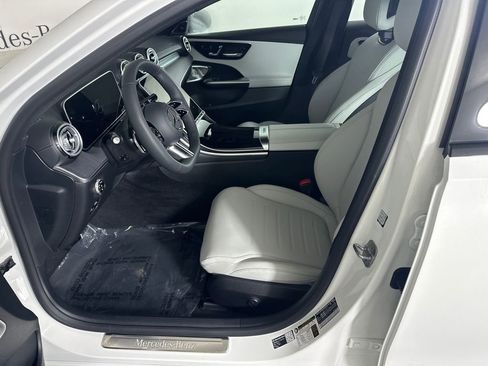 New 2026 Mercedes-Benz C 300 Sedan image 9