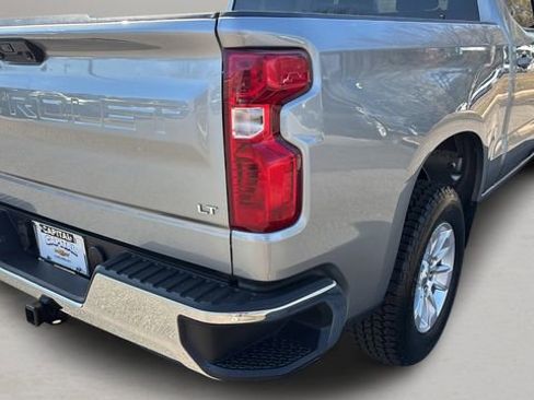 Used 2025 Chevrolet Silverado 1500 LT image 36